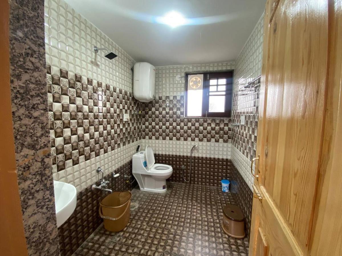 Penthouse Villa Srīnagar Dış mekan fotoğraf